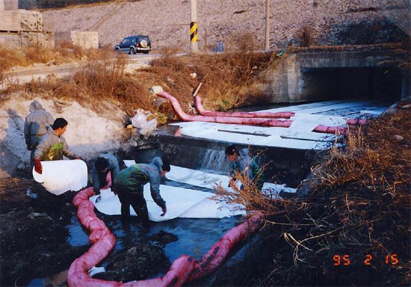 1995년 주유소 기름오염 방재작업