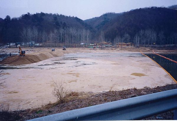 2001년 북한강 상류 교량공사